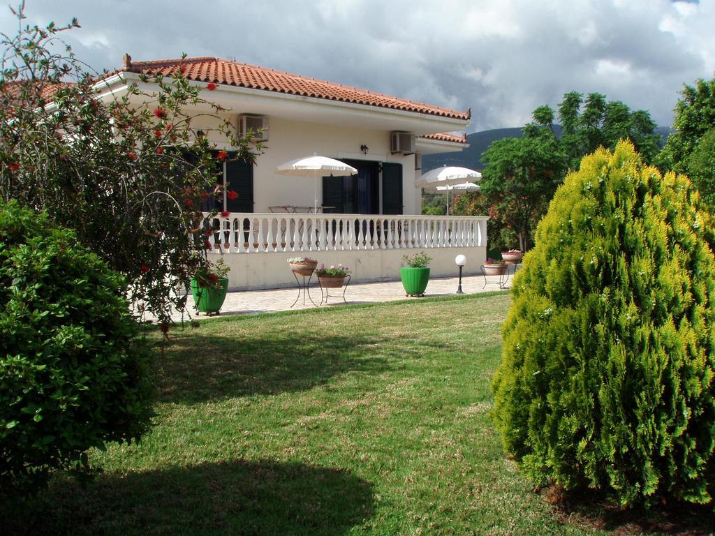סאמי Finikes Studios Kefalonia מראה חיצוני תמונה