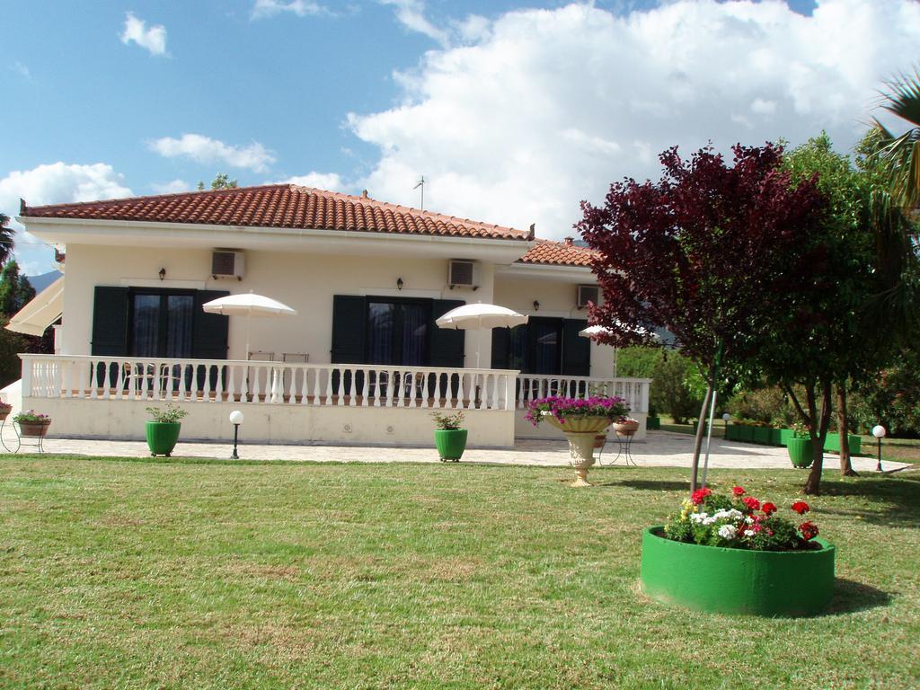 סאמי Finikes Studios Kefalonia מראה חיצוני תמונה
